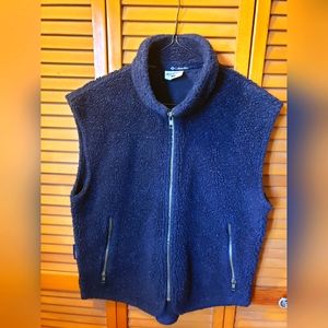 Columbia fuzzy vest, women's size M